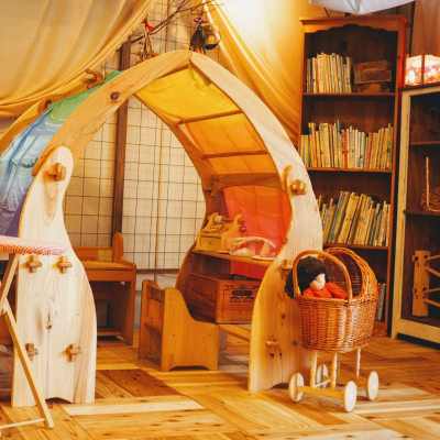 木のおもちゃユーロバスの遊び場 キッズスペース